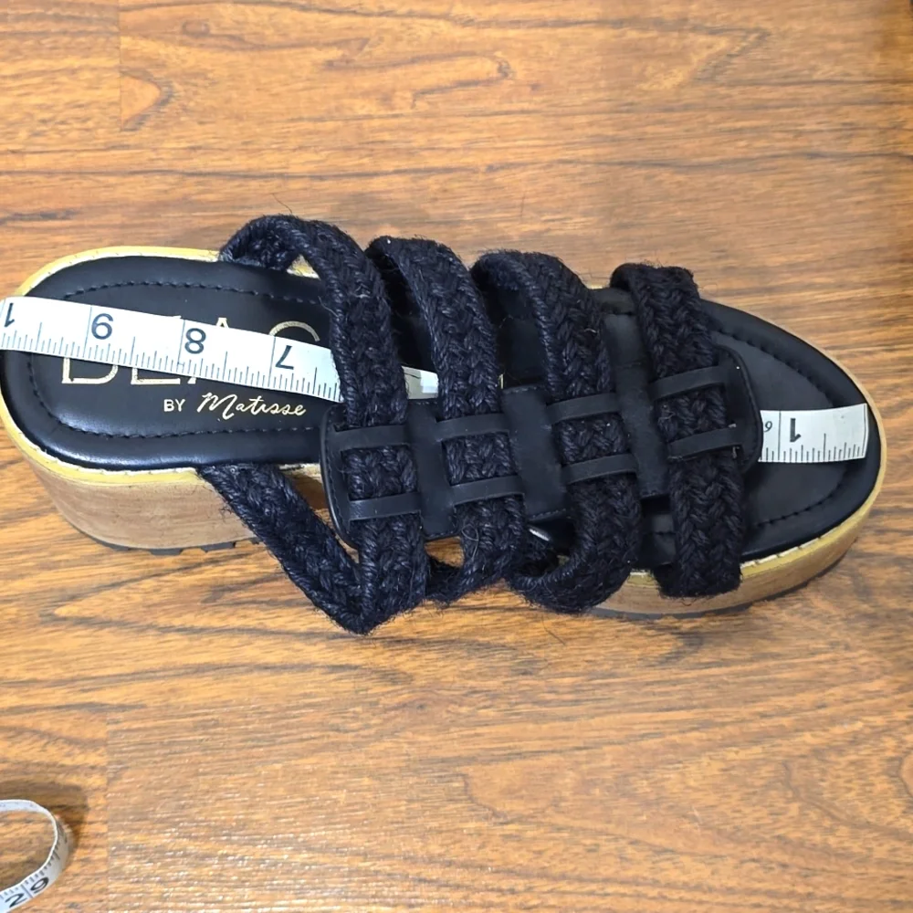 BEACH BY MATISSE DAZE MACRAME PLATFORM LUG SOLE SIZE 10 BLACK